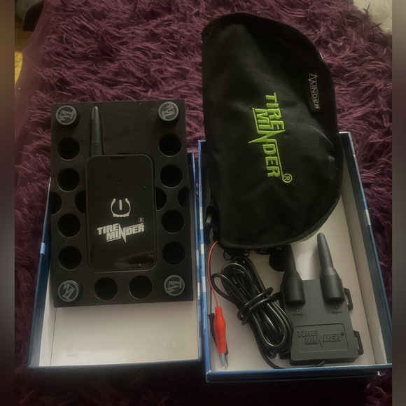 Tire Minder Tire Pressure Monitoring System (TPMS) - Picture 5 of 5